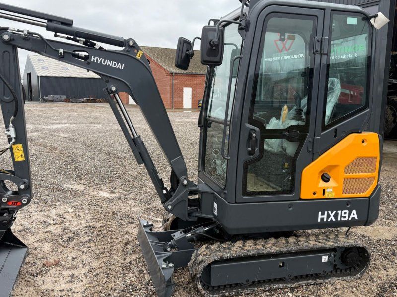 Hyundai HX19A