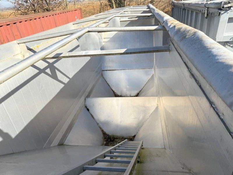 Koehler Auflieger, restlosenentleerer