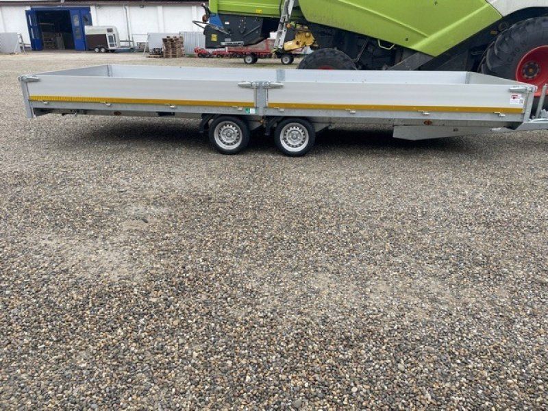 Eduard 3500 kg Hochlader 6x2,2 m