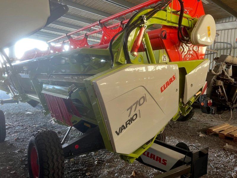 Claas Vario 770 V
