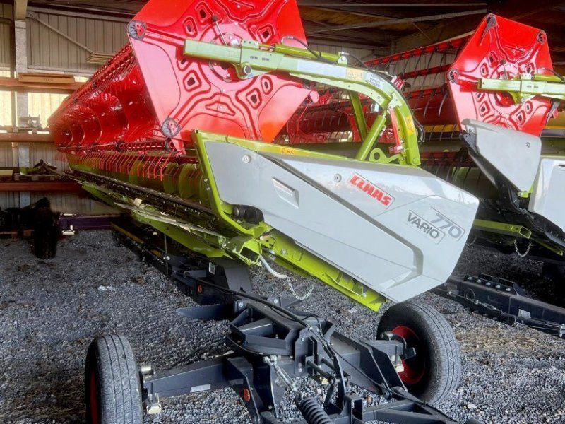 Claas Vario 770 V