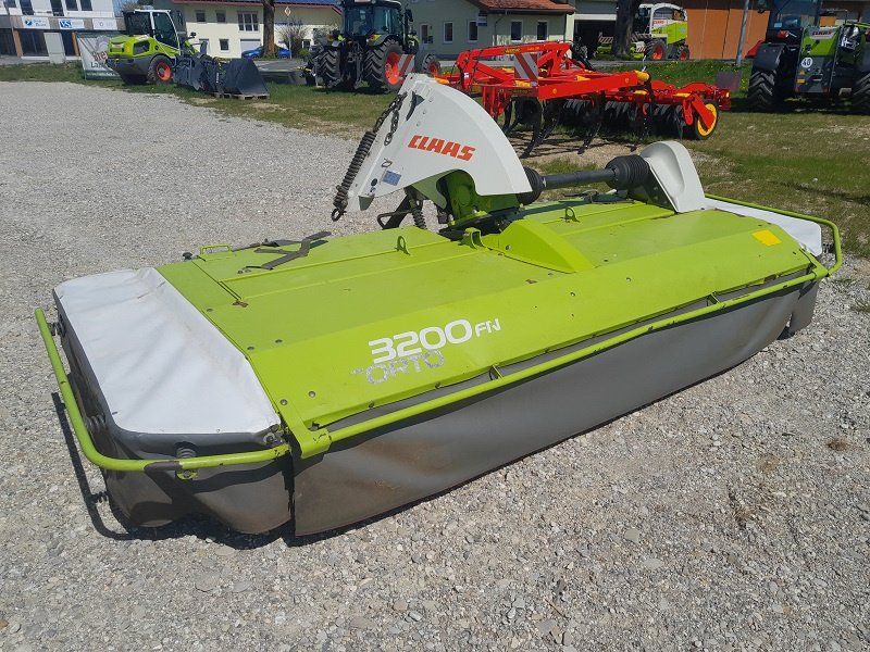 Claas Corto 3200 F Profil