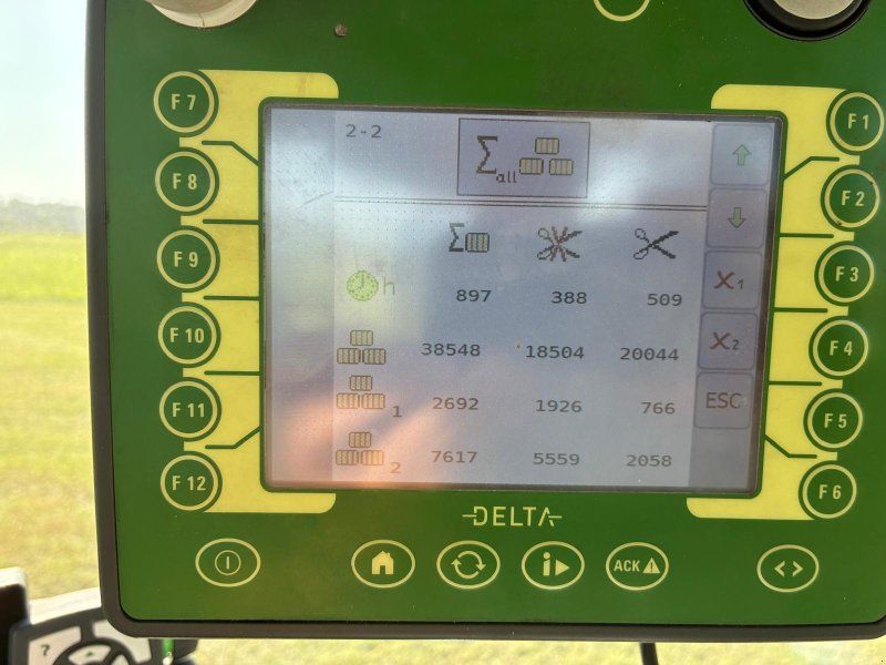 Krone Big Pack 1270 VC