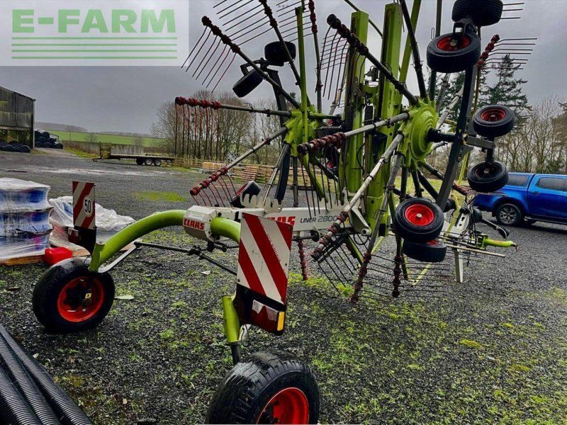 Claas LINER 2800