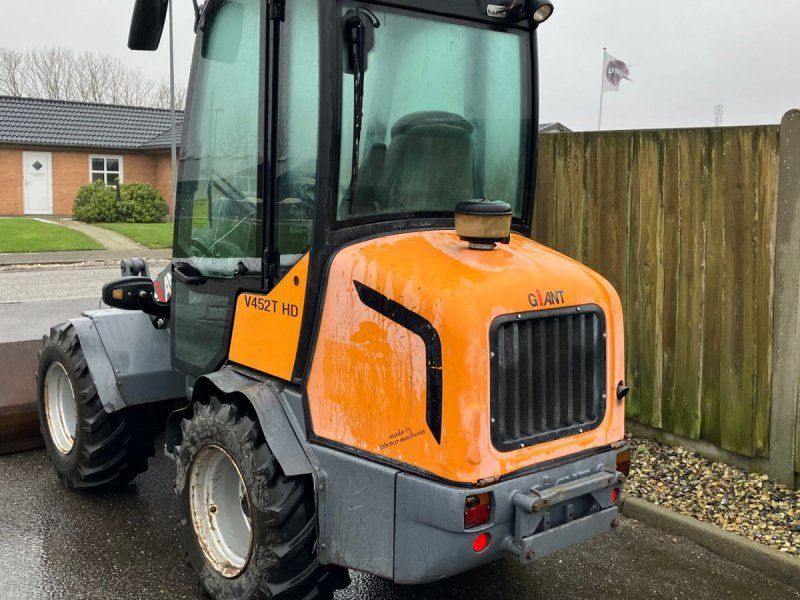 Giant V 452 T X-TRA HD 452 T HD X-tra