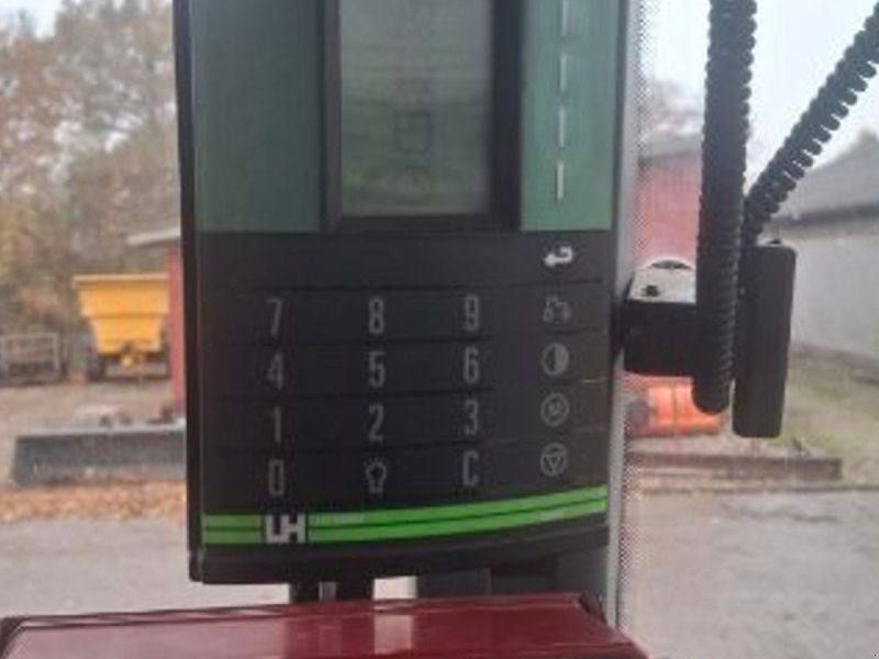 Hardi commander 20/24 meter. Holder syn til 3 måned 2027. Meget velhol