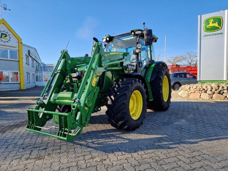 John Deere 5130M mit FL 543R & FZW