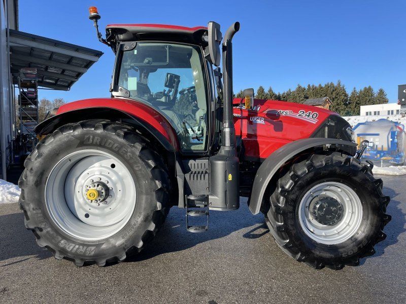 Case IH Puma 240 CVXDrive (Stage V)