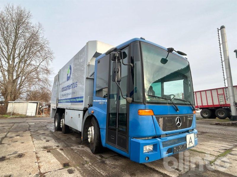 Mercedes-Benz 2633 ECONIC