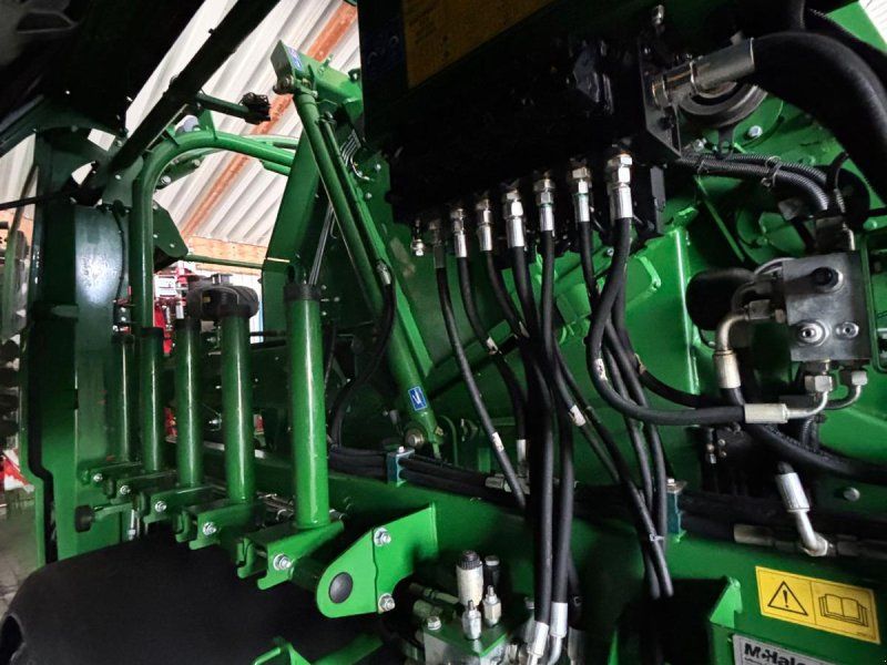 McHale Fusion 3 Plus