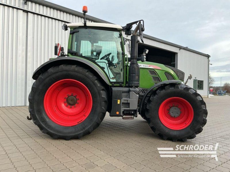 Fendt 724 VARIO S4 PROFI PLUS