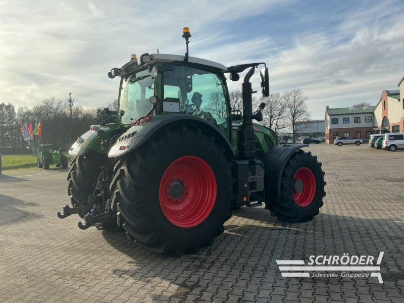 Fendt 718 VARIO S4 PROFI PLUS