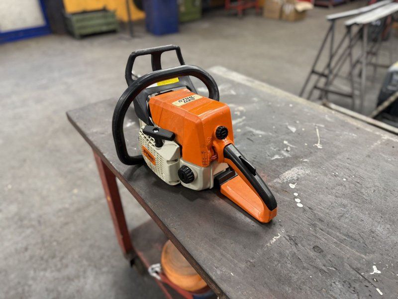 Stihl 025 mit 45cm Schwertlänge