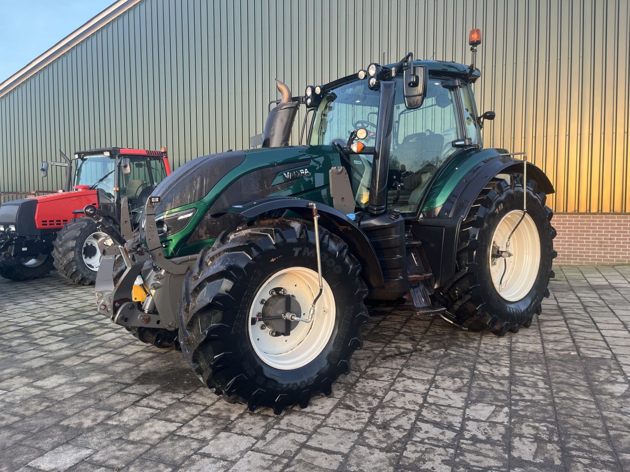 Valtra T174 Direct RTK GPS compleet!