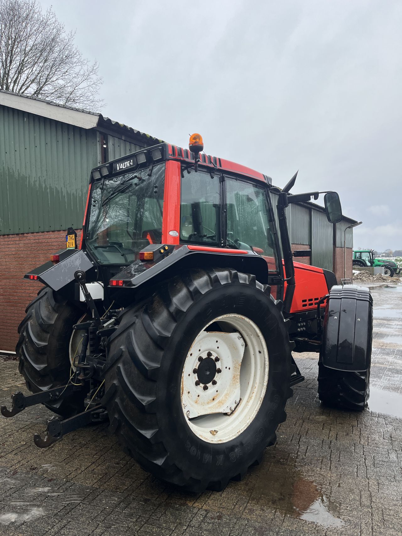 Valtra 6650 HITECH MARGE!