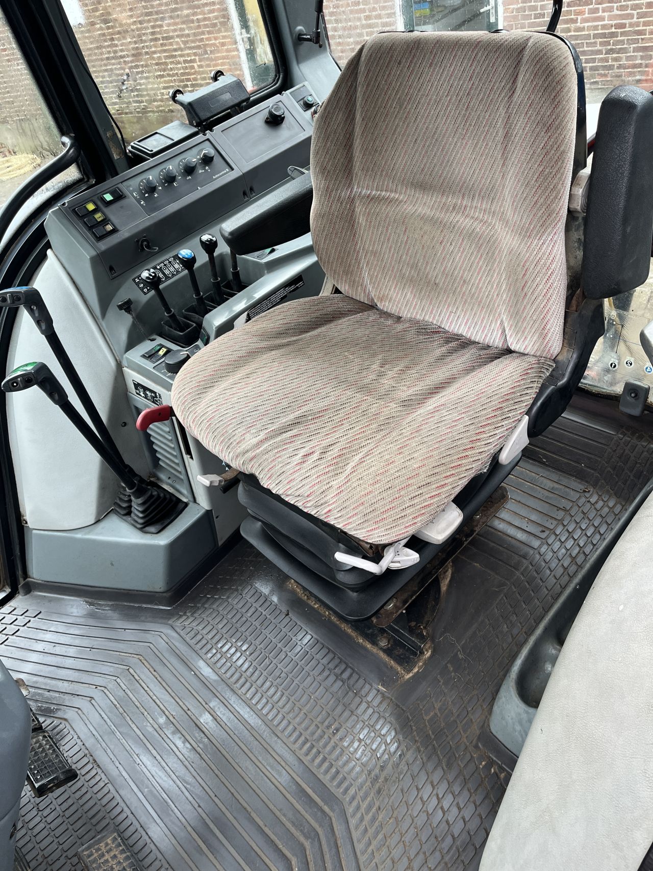 Valtra 6650 HITECH MARGE!