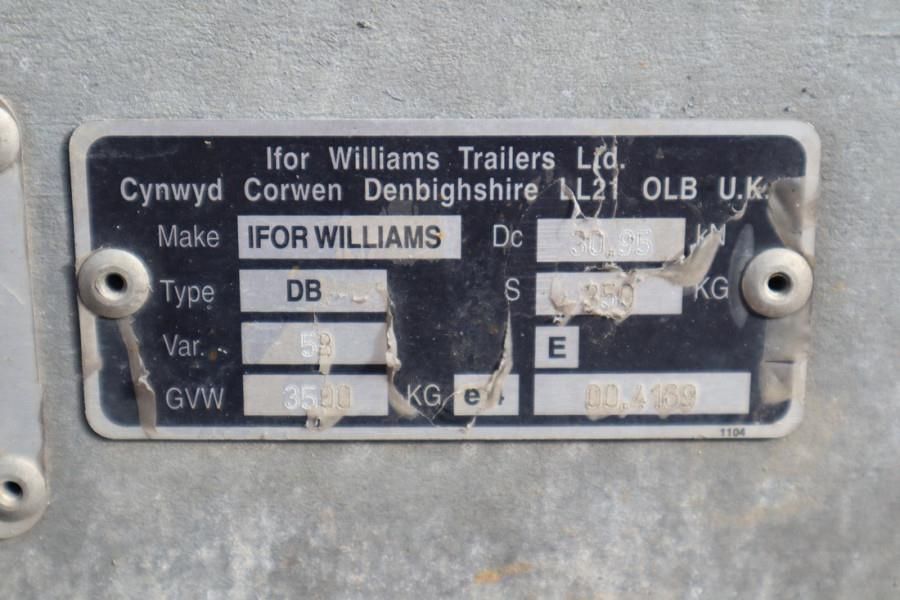 Ifor Williams 2HB 2 Axel Trailer, 2.856 kg Capacity, Incl Loadin