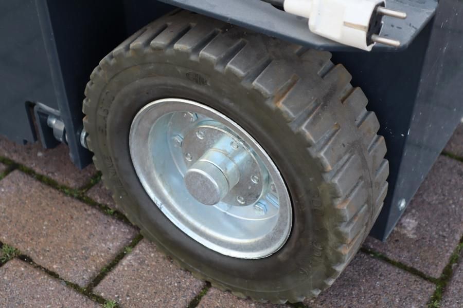 Bravi LUI HD WD Leonardo New, Electric, 4.90m Working He