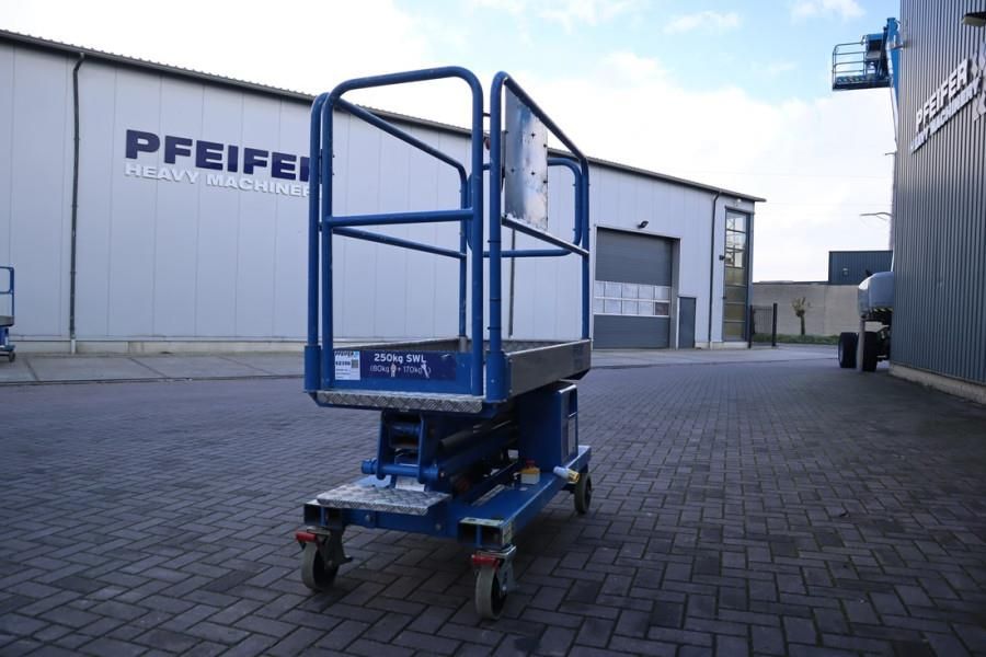 JLG Power Tower Electric, 5.10m Working Height, 250kg