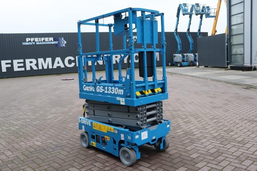 Genie GS1330M ALL-ELECTRIC DC DRIVE, 5.9M WORKING HEIGHT