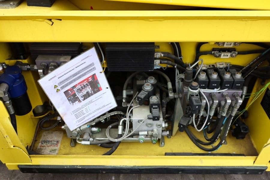 PB Lifttechnik S195-12ES Electric, 19.6m Working Height, 700kg Ca