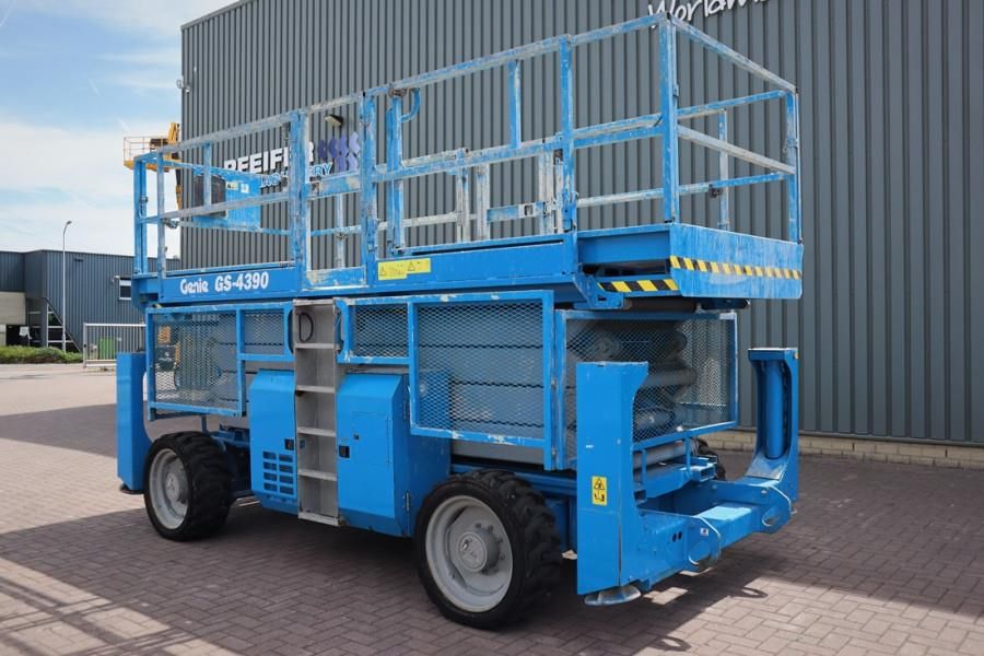 Genie GS4390 Diesel, 4x4 Drive, 15.11m Working Height 68