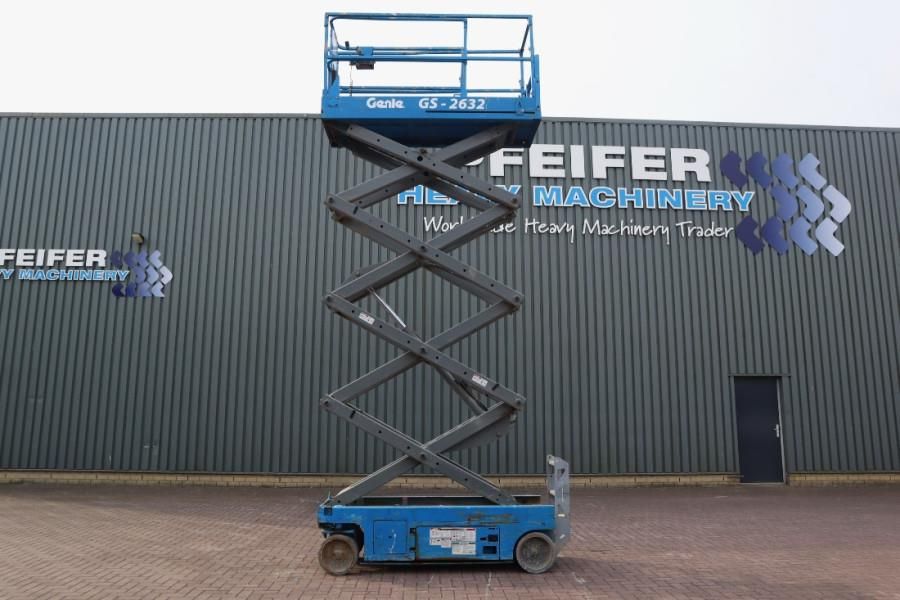 Genie GS2632 Electric, Working Height 10m, 227kg Capacit
