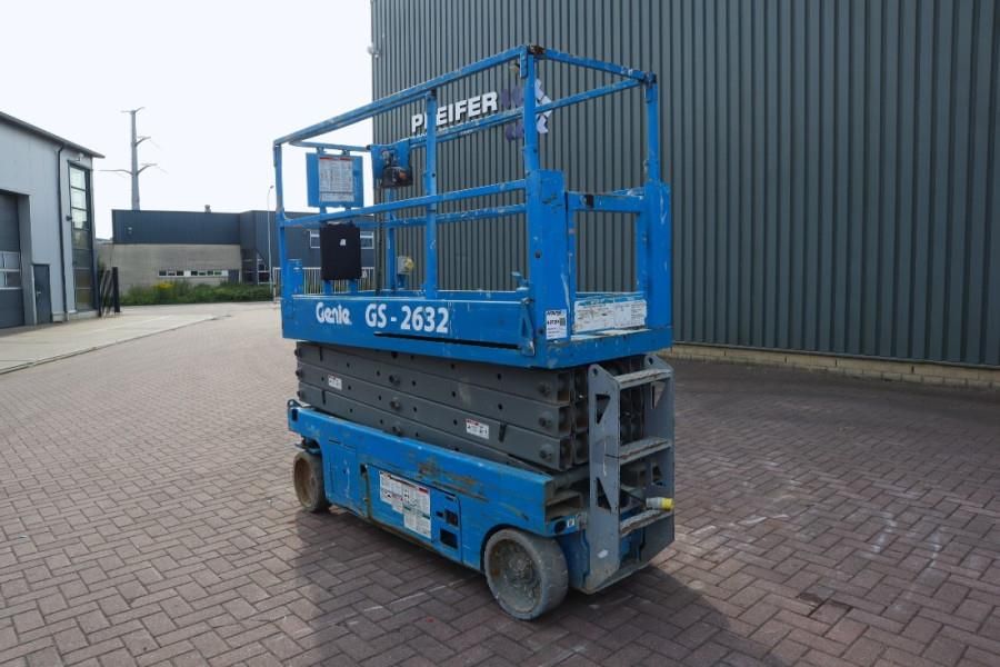 Genie GS2632 Electric, Working Height 10m, 227kg Capacit