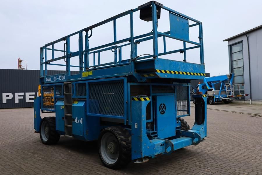 Genie GS4390 Diesel, 4x4 Drive, 15m Working Height, 680k