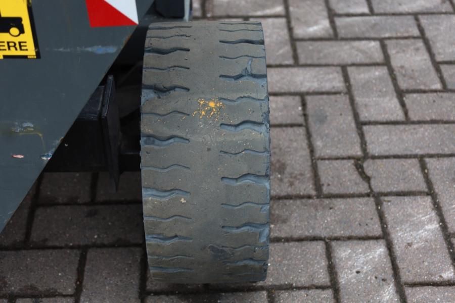 Holland Lift Ecostar HL-11812 Electric, 14m Working Height, 300