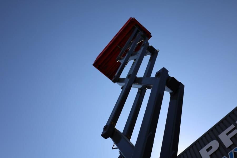 Holland Lift Ecostar HL-7810 Electric, 10m Working Height, 450k