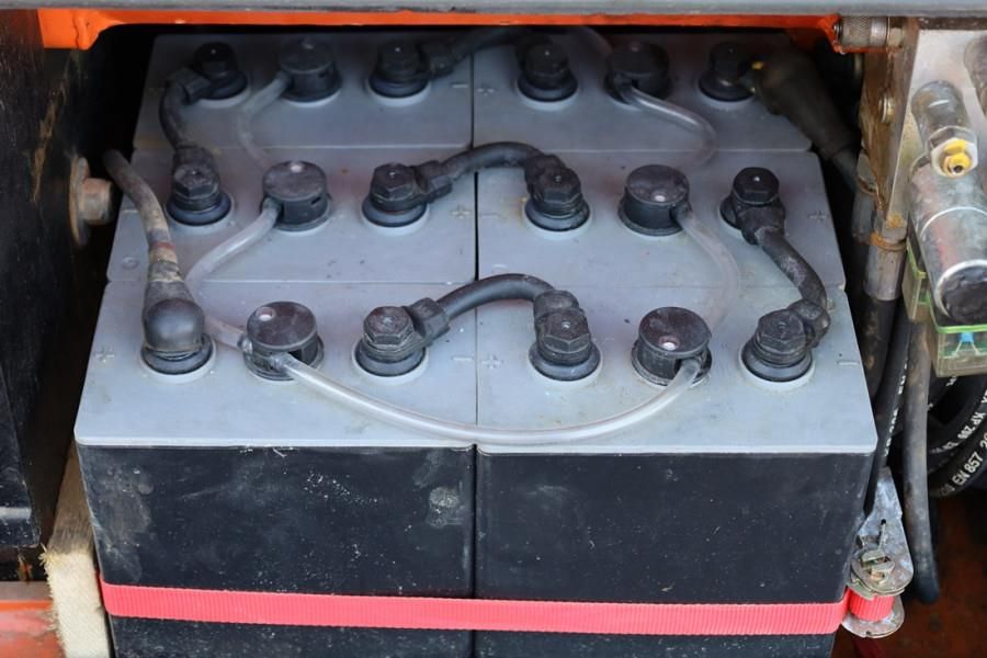 Holland Lift Ecostar HL-11816 Electric, 14m Working Height, 300