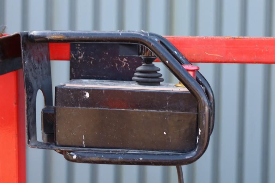 Holland Lift Ecostar HL-11816 Electric, 14m Working Height, 30