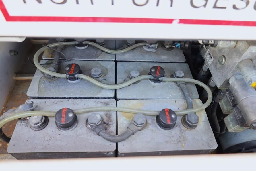 Holland Lift Ecostar HL-11812 Electric, 14m Working Height, 300