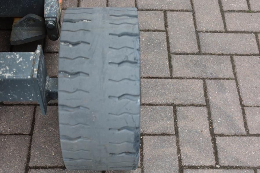 Holland Lift Ecostar HL-9714 Electric, 12m Working Height, 325k