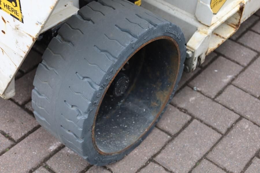 Holland Lift Ecostar HL-9710 Electric, 12m Working Height, 325k