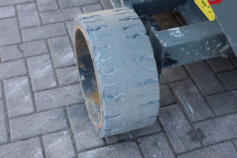 Holland Lift Ecostar HL-9714 Electric, 12m Working Height, 325k