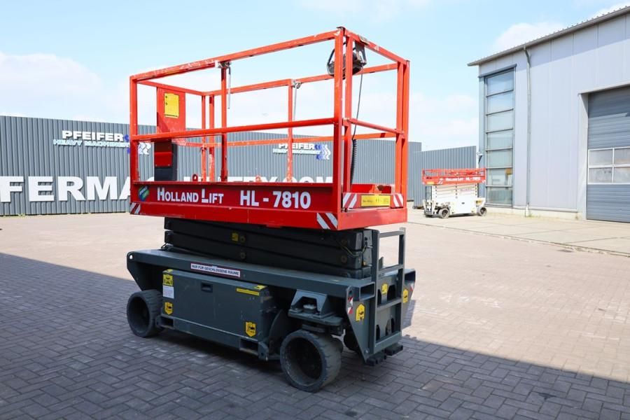 Holland Lift Ecostar HL-7810 Electric, 10m Working Height, 450k
