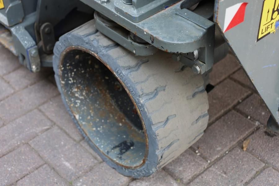 Holland Lift Ecostar HL-7810 Electric, 10m Working Height, 450k