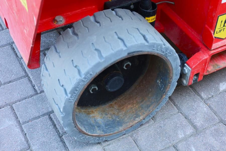 Holland Lift Ecostar HL-7810 Electric, 10m Working Height, 450k