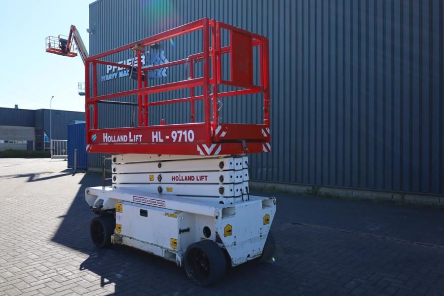 Holland Lift Ecostar HL-9710 Electric, 12m Working Height, 325k