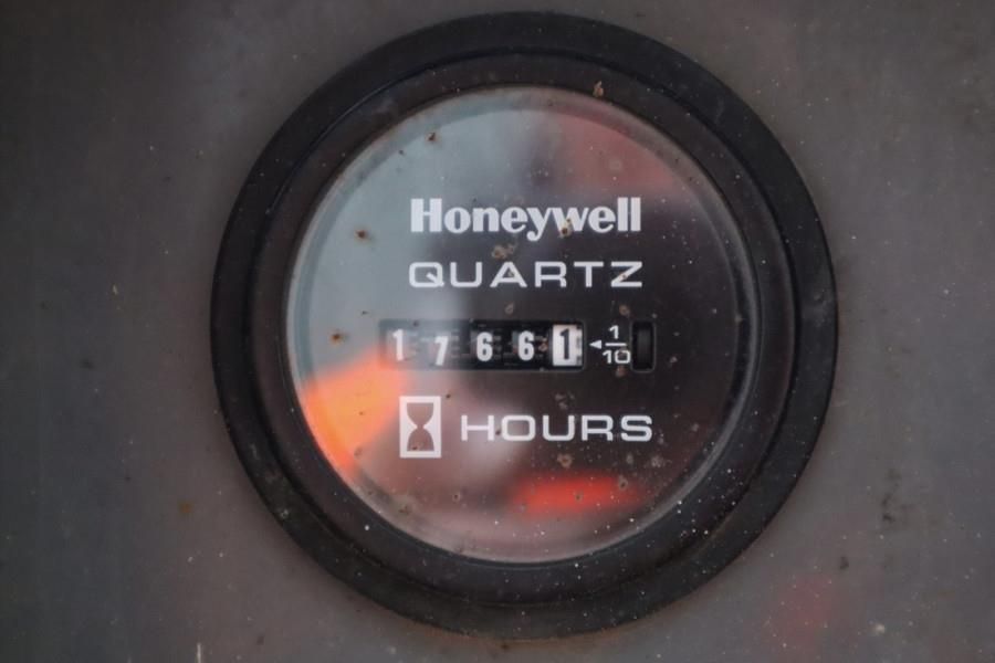 SkyJack SJ6826 Diesel, 4x4 Drive, 10m Working Height, 567k