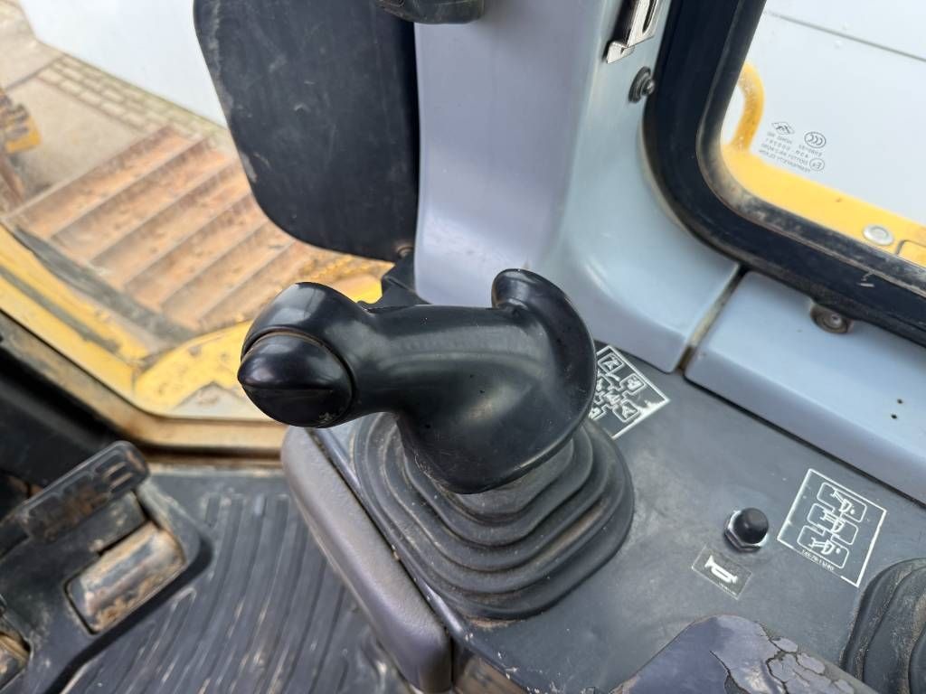 Komatsu D65WX-16 - German Machine / Folding Blade / Ripper