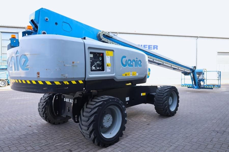 Genie S85XC Valid inspection, *Guarantee! Diesel, 4x4 Dr