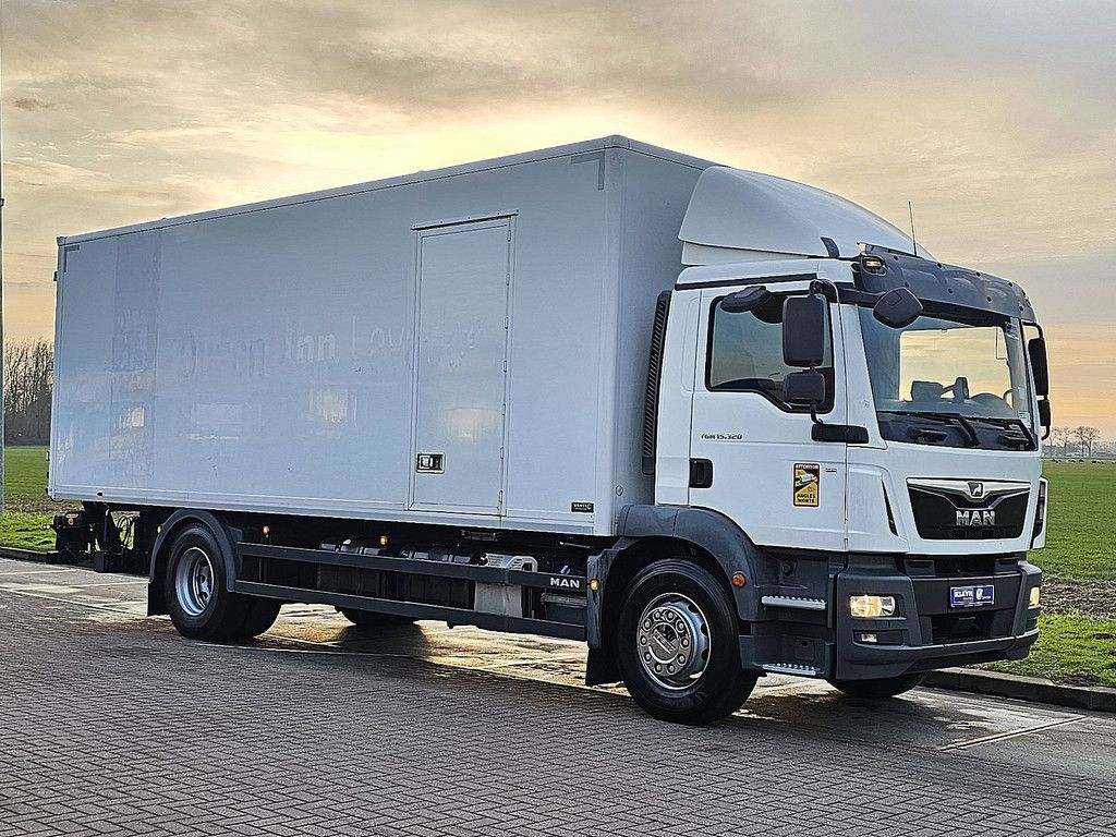 M.A.N. 15.330 TGM