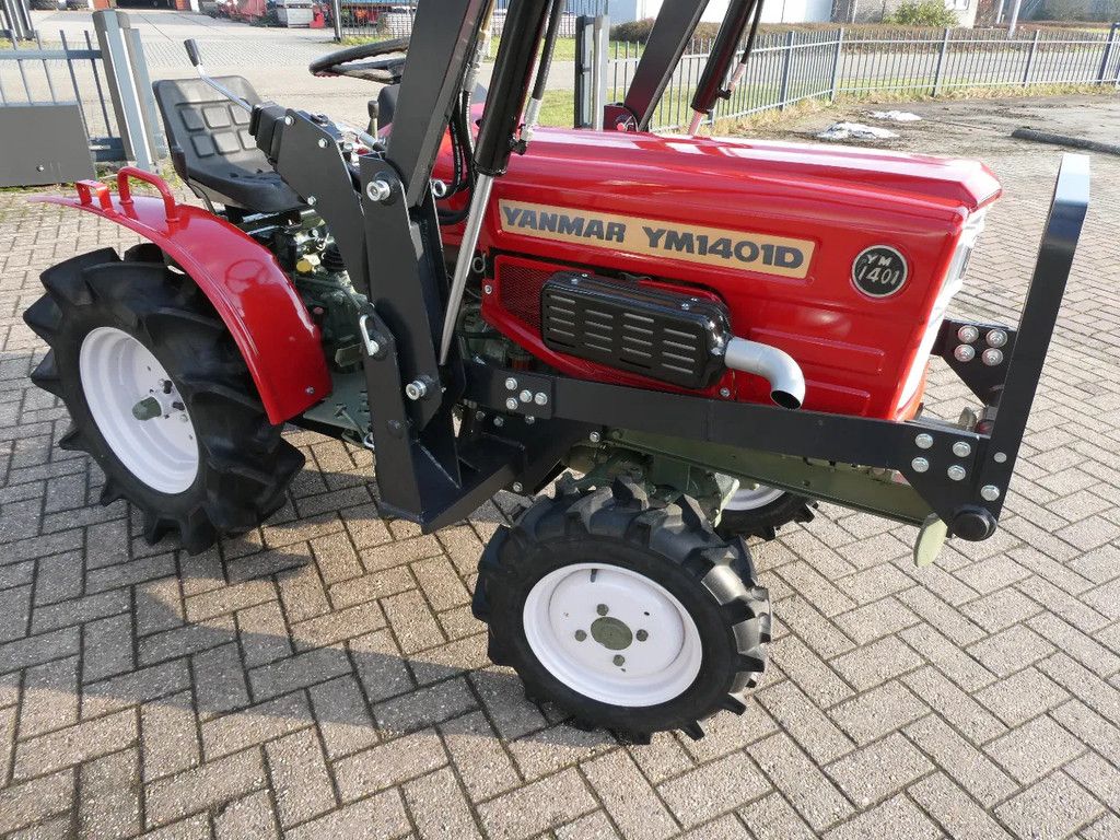 Yanmar YM1401 4wd / 935 Draaiuren / Voorlader
