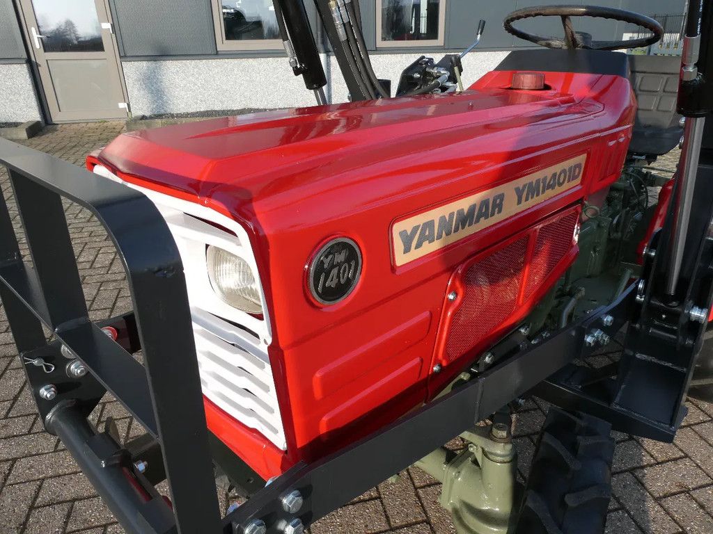 Yanmar YM1401 4wd / 935 Draaiuren / Voorlader
