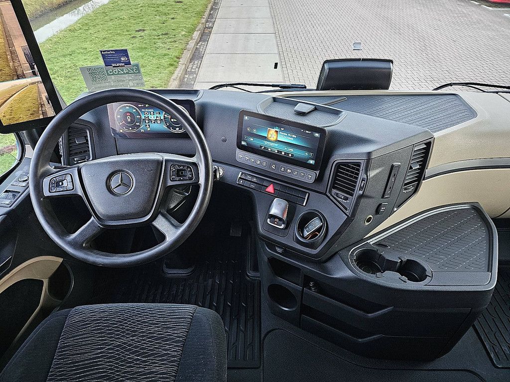 MERCEDES-BENZ ACTROS 1848 LS streamspace 2,50