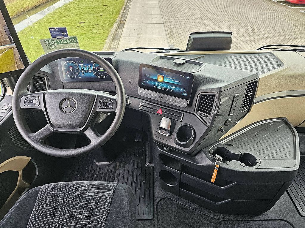 MERCEDES-BENZ ACTROS 1848 LS streamspace 2,50