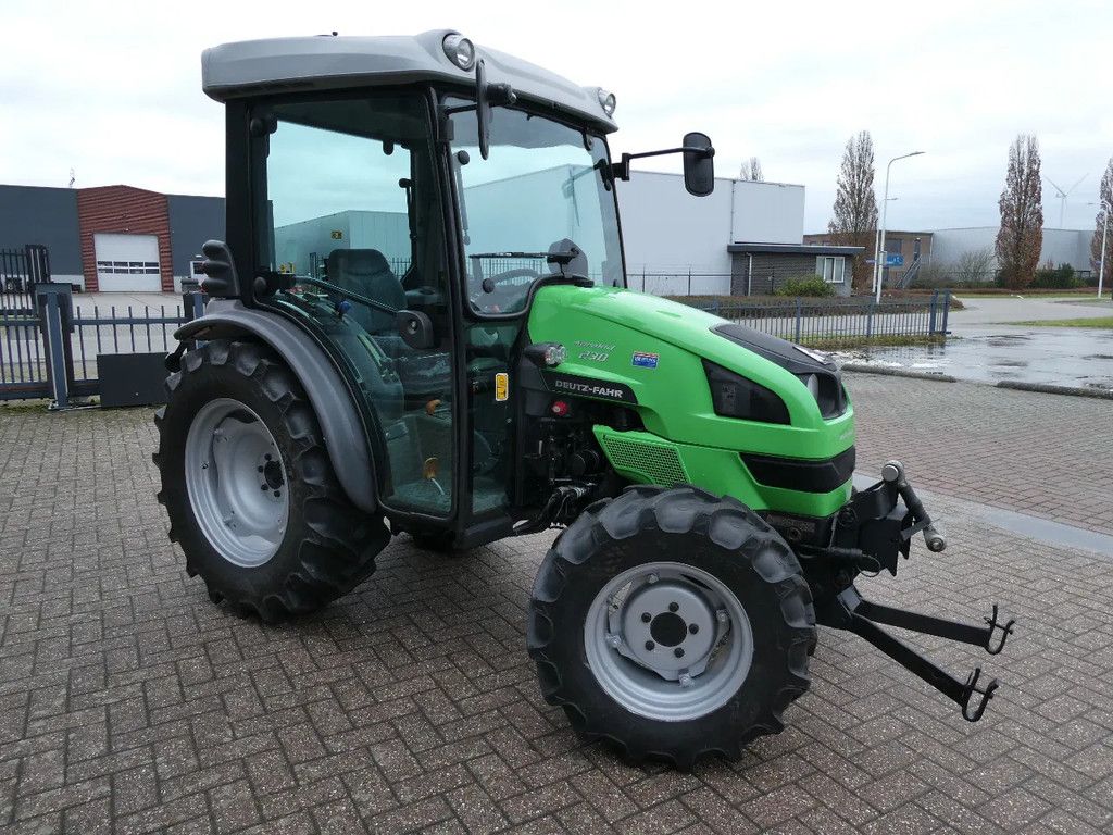 Deutz Agrokid 230 4wd / 00359 Draaiuren / Full Options